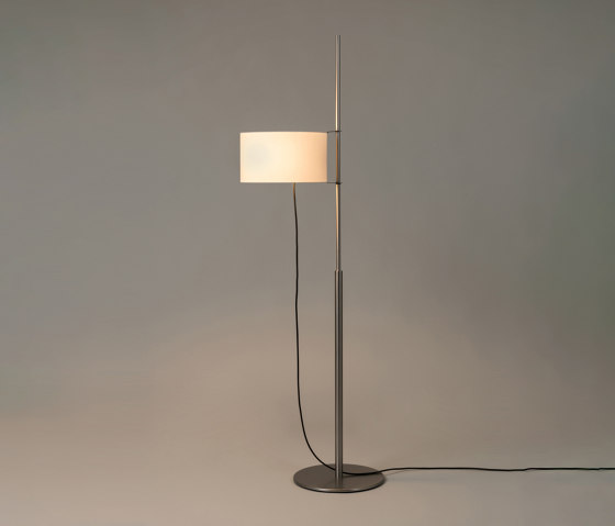 TMD | Floor Lamp | Lampade piantana | Santa & Cole