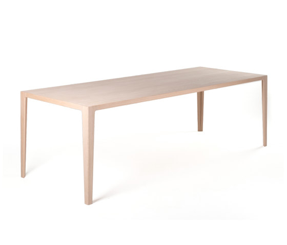 WOGG 38 Table | oak | Dining tables | WOGG