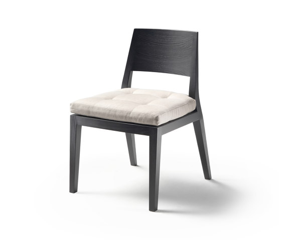 Ludovica | Chairs | Flexform