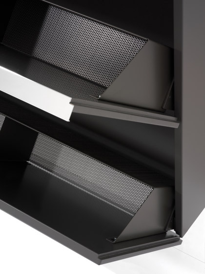BASIC Schuhklappenschrank | Architonic