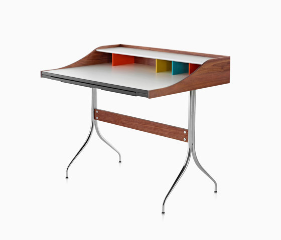 Nelson Swag Leg Desk | Desks | Herman Miller