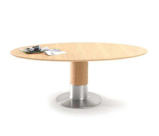 Balance ellipse | Dining tables | Arco