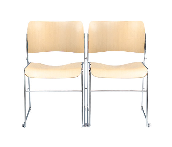 40/4 INTEGRATED LINKING | Chaises | HOWE
