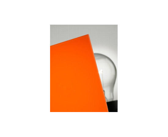 PLEXIGLAS truLED® Red 3h26 | Planchas de plástico | Evonik Röhm