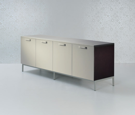 Valeo Storage units low | Cabinets | Enrico Pellizzoni