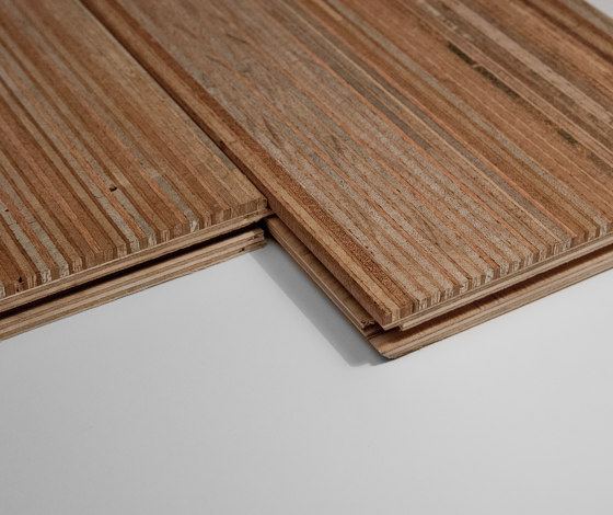 Plexwood - Diele | Wand Furniere | Plexwood