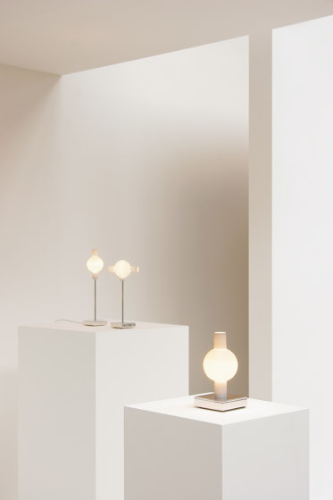 Trou table lamp | Lámparas de sobremesa | Cordula Kafka