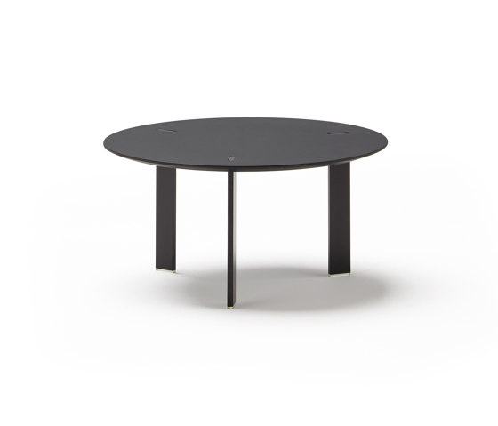 Ryutaro D50 | Tables d'appoint | viccarbe