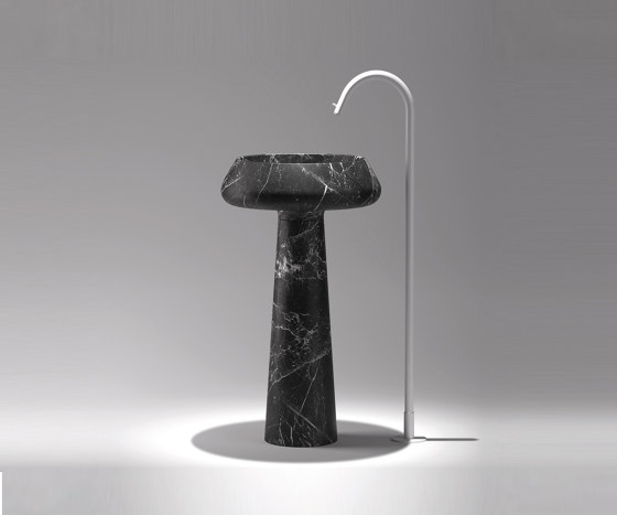 Bjhon 2 freestanding washbasin in black marquina marble | Lavabi | Agape