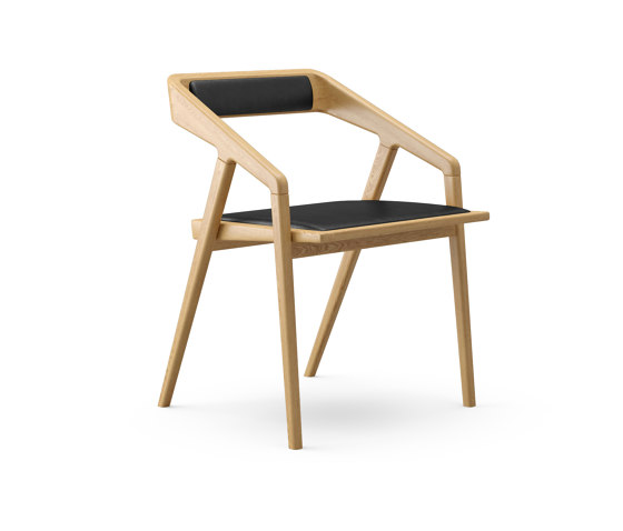 Katakana Occasional Chair | Sillas | Dare Studio