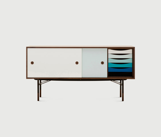 Sideboard | Sideboards / Kommoden | House of Finn Juhl - Onecollection