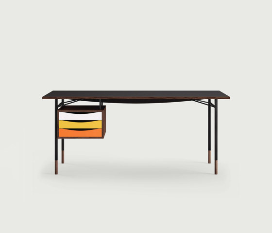 Nyhavn Table and Tray Unit | Escritorios | House of Finn Juhl - Onecollection