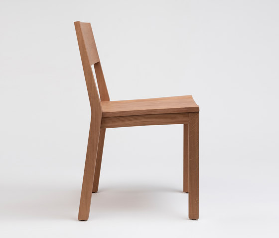 Iesu Chair | Stühle | ONDARRETA