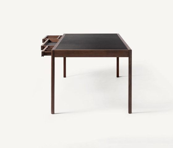 Leather Desks | Escritorios | BassamFellows