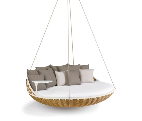 SWINGREST Hanging lounger | Lettini giardino | DEDON