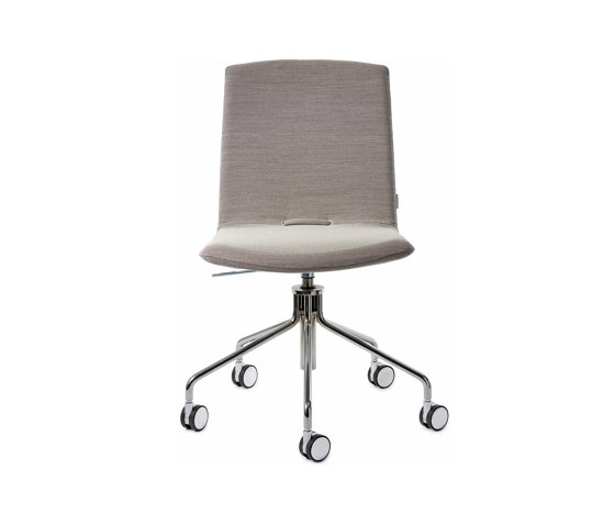 Day chair swivel base | Stühle | Gärsnäs
