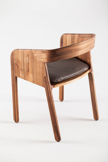 Malena Chair | Chaises | Artisan