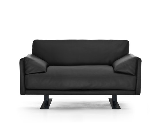 Chicago Armchair | Sillones | Busnelli