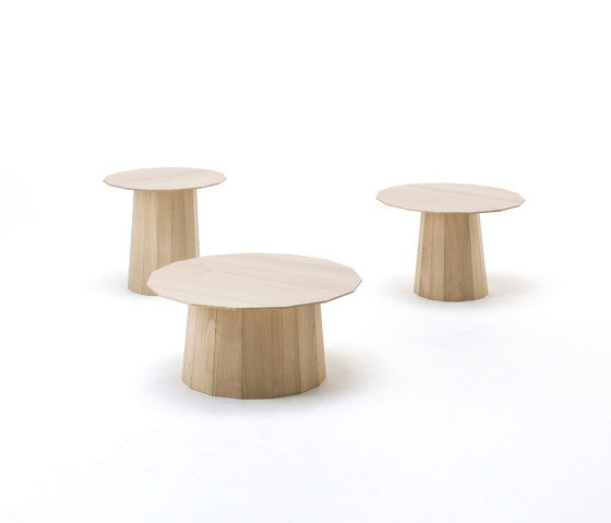 Colour Wood Plain Medium | Tables d'appoint | Karimoku New Standard