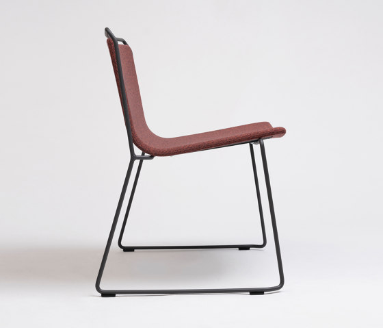Alo chair XL | Armchairs | ONDARRETA