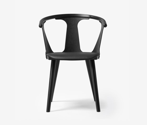 In Between SK2 Black Lacquered Oak w. Noble Aniline Black Leather | Chairs | &TRADITION