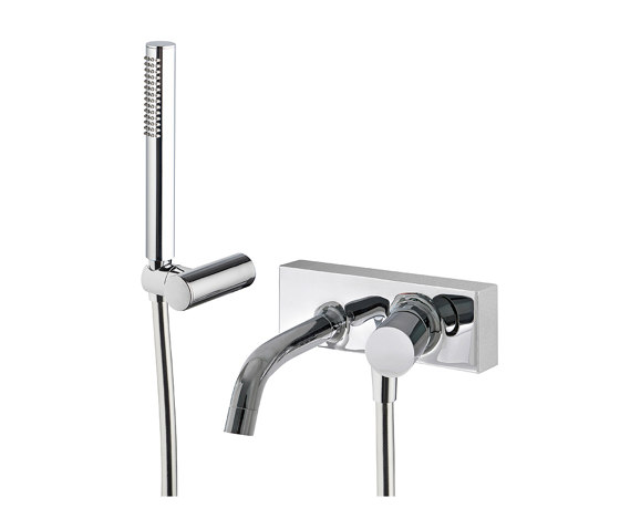Fluid F3854 | Mezclador para bañera con set de ducha | Grifería para bañeras | Fima Carlo Frattini