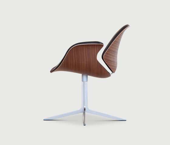 Council Lounge Chair | Armchairs | House of Finn Juhl - Onecollection
