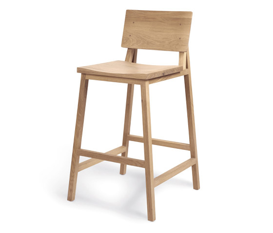 N3 | Oak kitchen counter stool | Chaises de comptoir | Ethnicraft