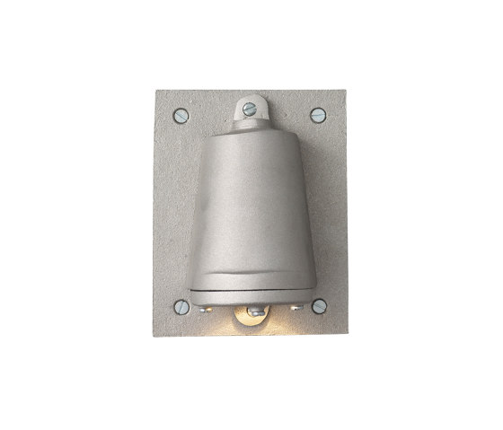 0750 Mast Light with Cast Transformer Box, Sandblasted Anodised Aluminium | Recessed wall lights | Original BTC