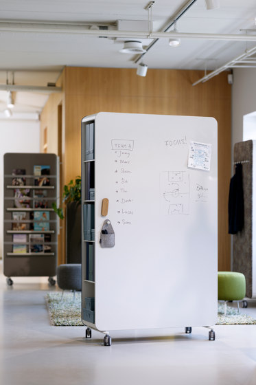 Pillow Space Whiteboard | Cabinets | Cascando