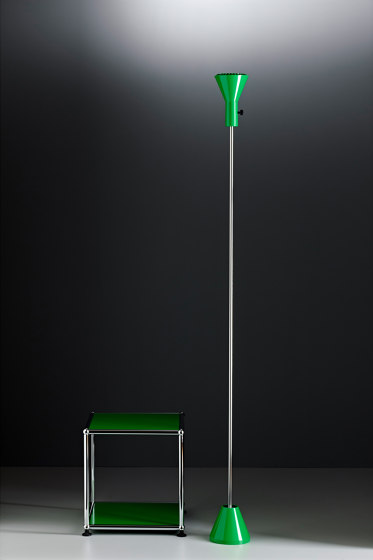 ES57 LED Floor lamp | Lampade piantana | Tecnolumen