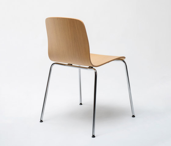 Slim M Stack Chair | Sillas | De Vorm
