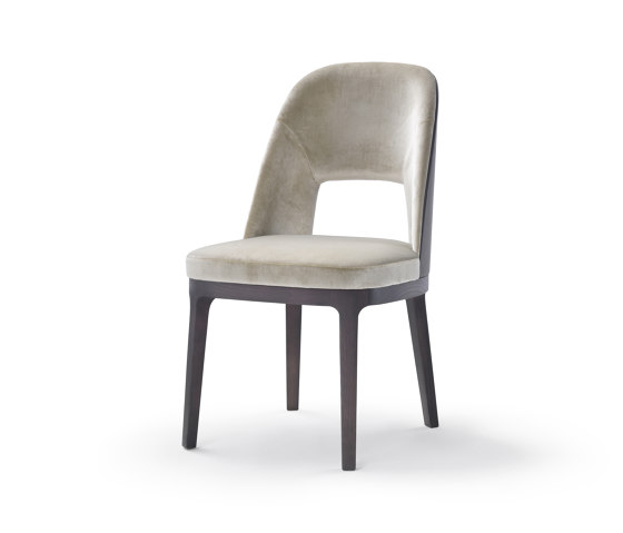 Judit | Chairs | Flexform