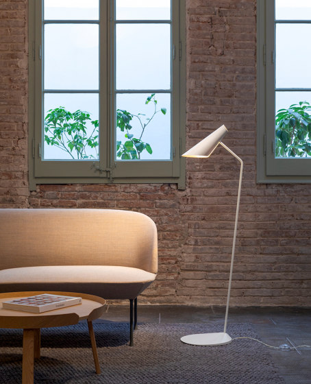 I.cono 0712 Floor lamp | Lampade piantana | Vibia