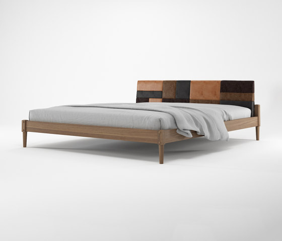 Katchwork KING SIZE BED | Beds | Karpenter