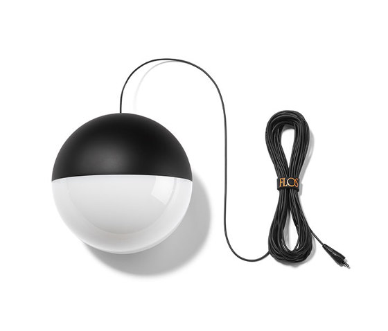 String Light cabezal esférico | Lámparas de suspensión | Flos
