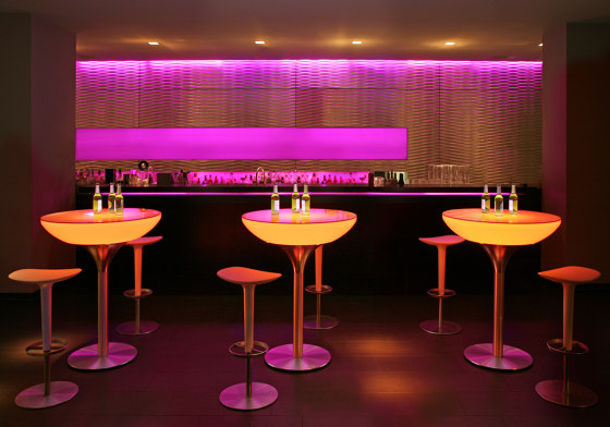 Lounge 105 LED Pro Accu | Tables hautes | Moree