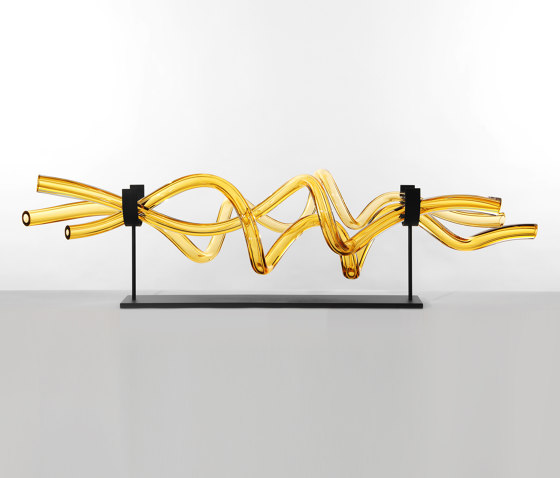 Coil 48 Object Set Of 3 With Stand | Objekte | SkLO
