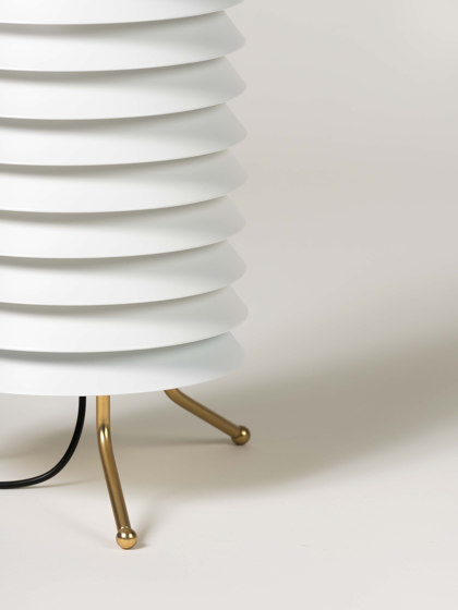 Maija 15 | Table Lamp | Lampade tavolo | Santa & Cole