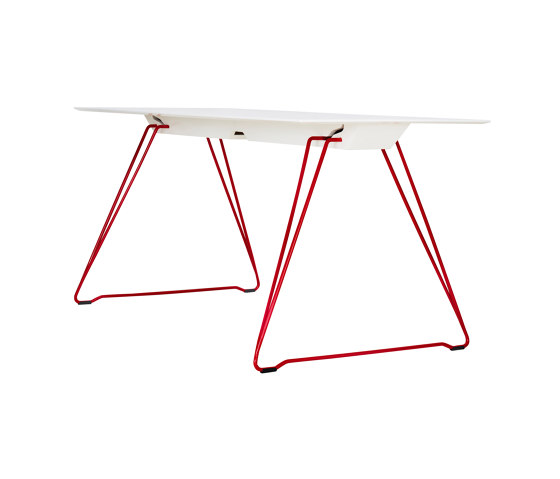 Lucy | Dining tables | Johanson Design