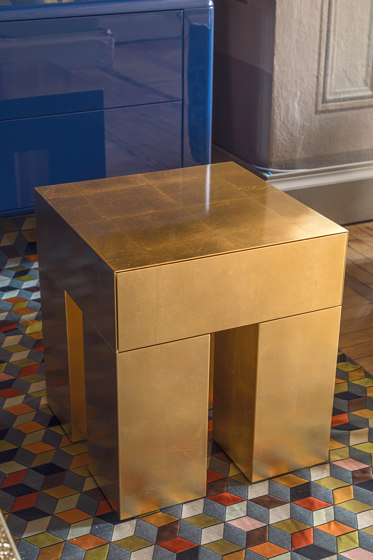 Perfetto Bedside Table | Tables d'appoint | Erba Italia