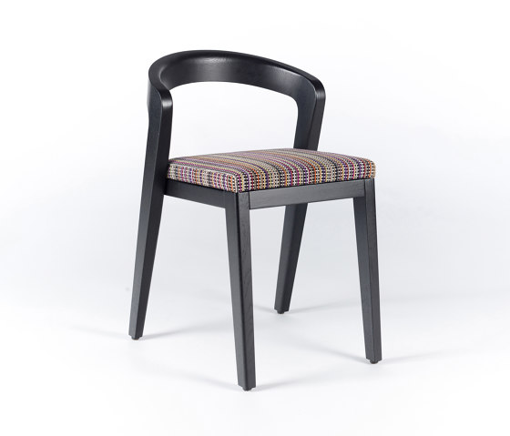 Play Chair - Oak dark | Stühle | Wildspirit