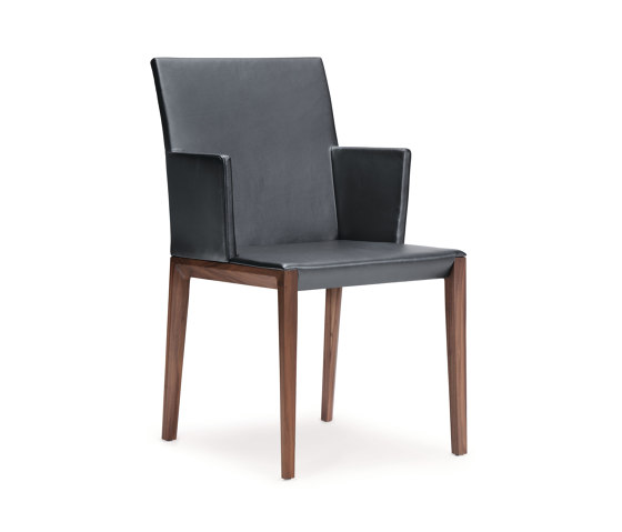 Andoo Chair | Sillas | Walter K.