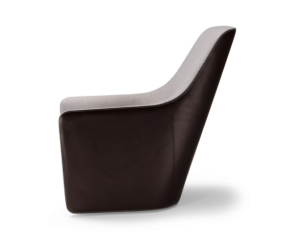 Foster 520 Armchair | Poltrone | Walter K.