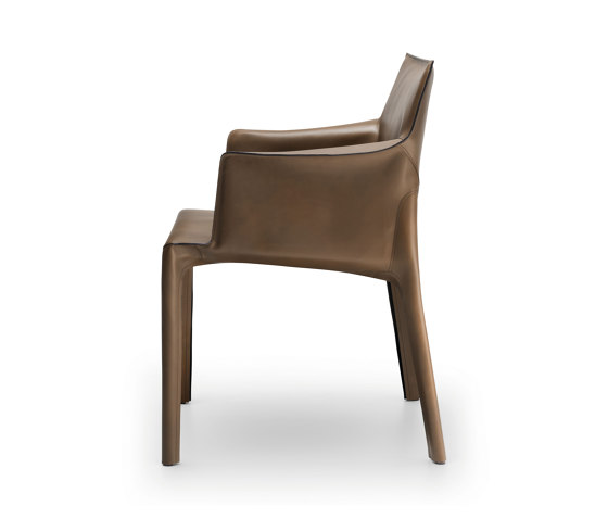 Saddle Chair | Sillas | Walter K.