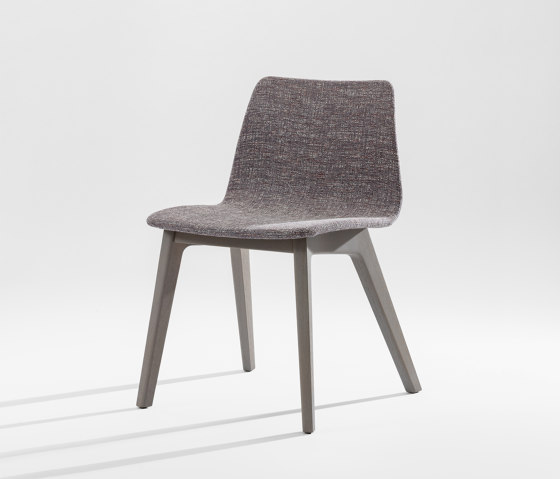 Morph Plus Fully Upholstered | Chairs | Zeitraum