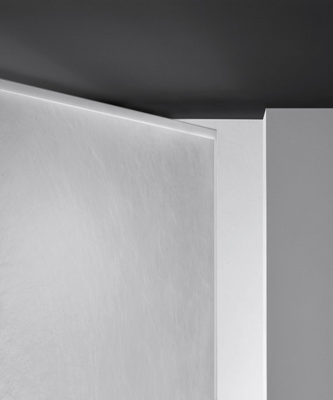 Aladin Pivot door with concealed frame, customizable | Internal doors | Glas Italia