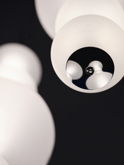 Pearls Chandelier 3 | Lámparas de suspensión | Formagenda