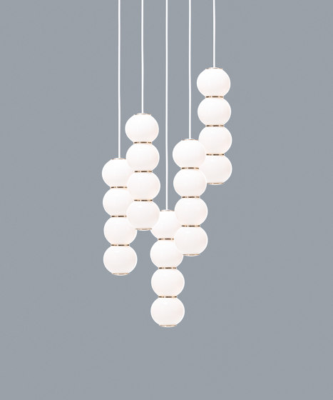 Pearls Chandelier 5 | Lámparas de suspensión | Formagenda