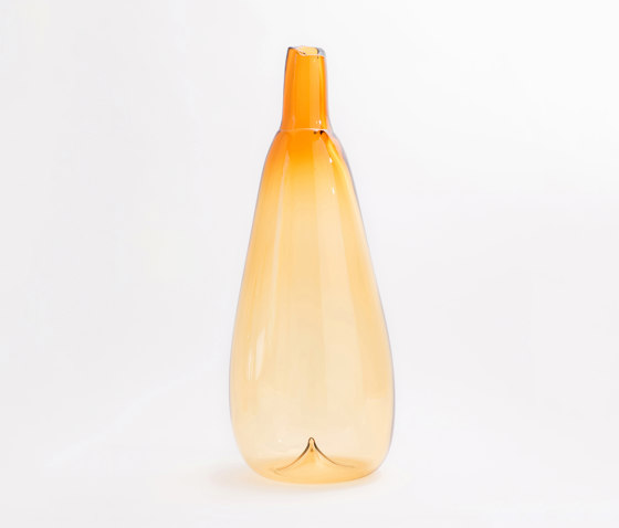 Bottle Vessel Amber | Floreros | SkLO